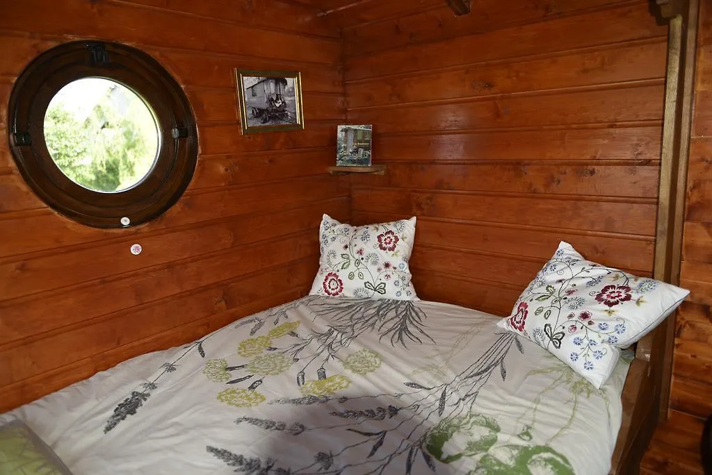 Country house Yourte Roulotte Et Gite De La Laita Clohars-Carnoet