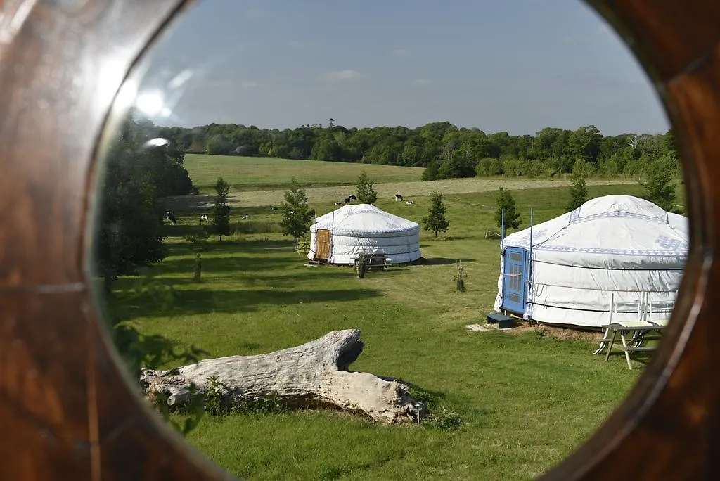 Yourte Roulotte Et Gite De La Laita Clohars-Carnoet France