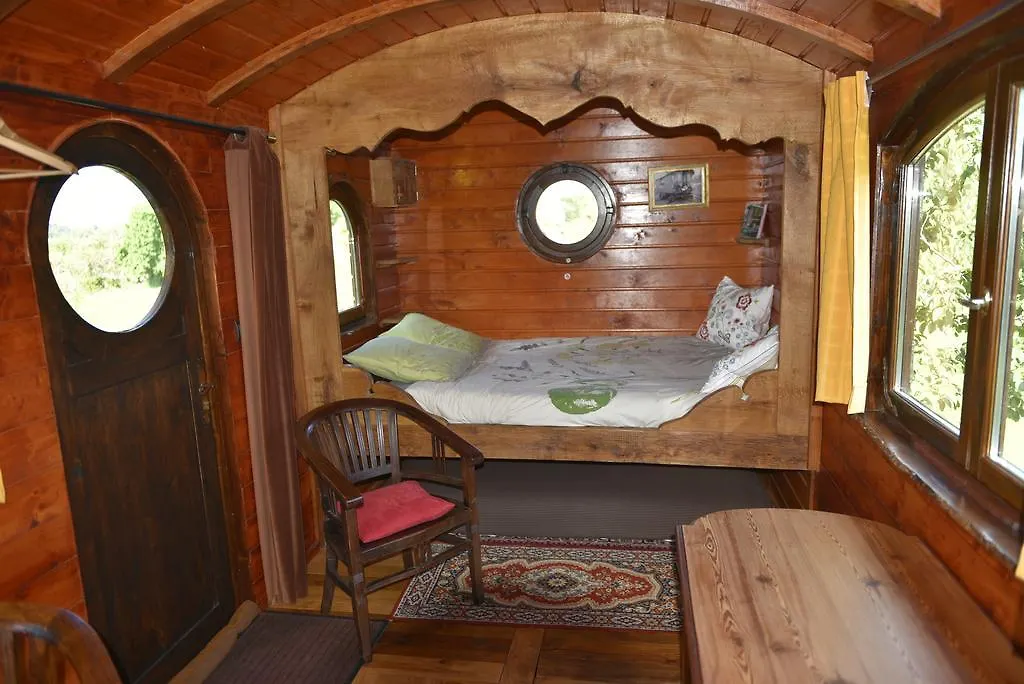 Country house Yourte Roulotte Et Gite De La Laita Clohars-Carnoet France