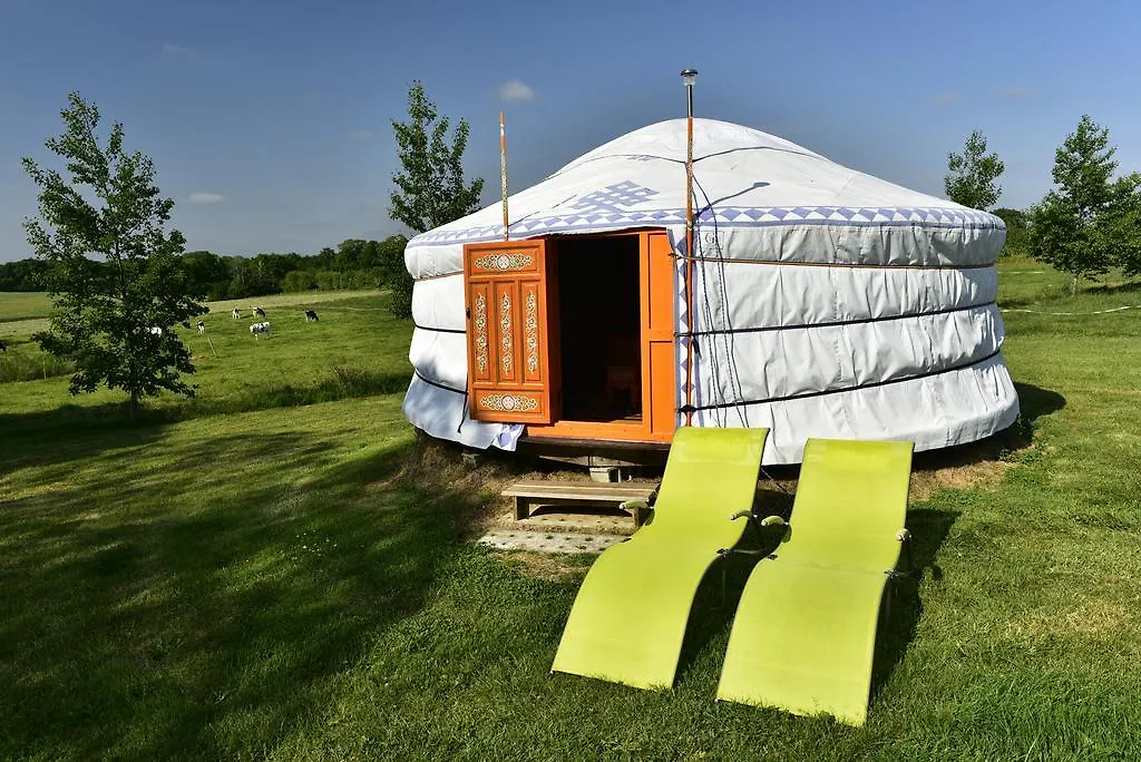 Yourte Roulotte Et Gite De La Laita Clohars-Carnoet Country house